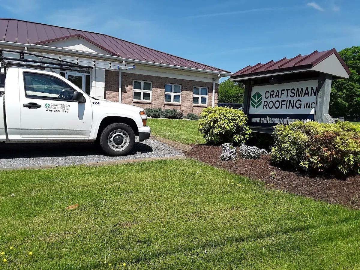 Quality Roof Replacement by experienced craftsmen in Springfield